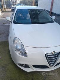 Alfa romeo Giulietta anno 2015 