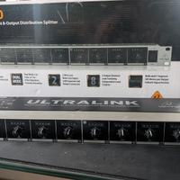 Splitter audio Behringer ds2800