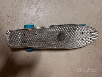 SKATEBOARD EMPIRE in metallo