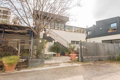 Appartamento con posto auto zona ospedale