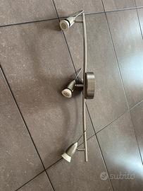 Lampadario Ikea  3 faretti orientabili.