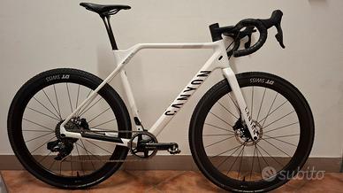 Canyon Inflite CF SLX 8 ASX 2024