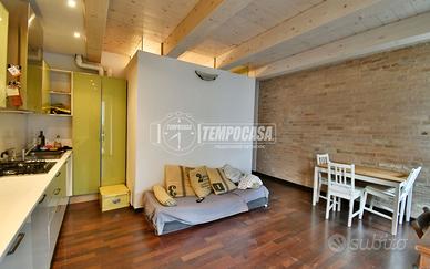 BILOCALE ARREDATO BORGO MARINARO