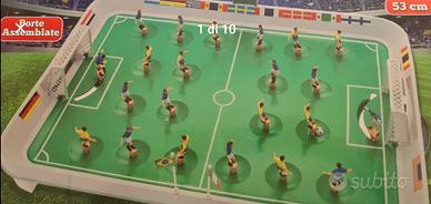 calcetto con giocatori a molla