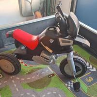triciclo a pedali bmw 1100