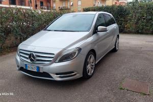 Mercedes Classe B 180 executive automatica  2012