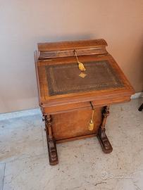 Davenport antico – XIX secolo
