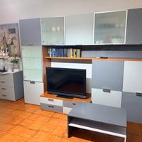 Parete Colombini moderna + cassettiera + TV