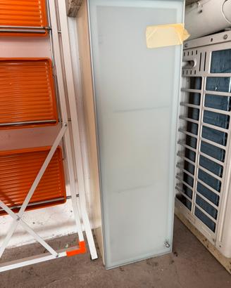 Colonna pensile bagno con anta in vetro satinato