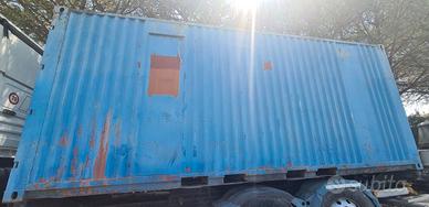 CONTAINER