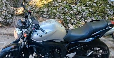 YAMAHA FZ6 S2