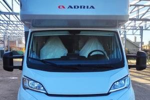 Adria Coral XL 600 DP 60y Mansardato
