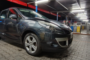 Scènic 1.5 dCi 110 CV X-MOD