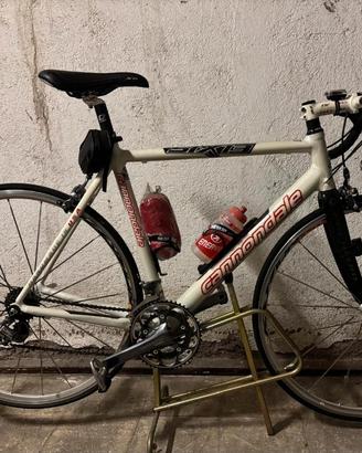 Bicicletta corsa Cannondale