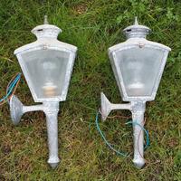 Plafoniera o lampioni da esterno 