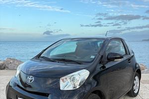 Toyota iQ unica proprietaria automatica