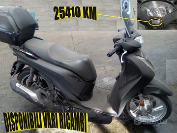 HONDA SH 150i ANNO 2017 x RICAMBI