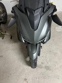 Tmax 560 tech 2021