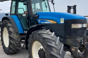 TRATTORE NEW HOLLAND TM120