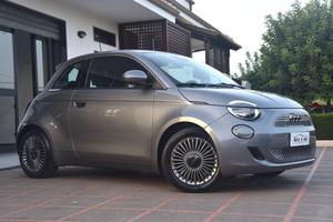 Fiat 500 Icon Berlina 42 kWh