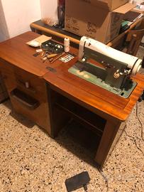 macchina da cucire SIMPLEX  vintage elettrica 