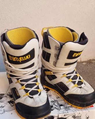 Scarponi snowboard THIRTYTWO TG 43