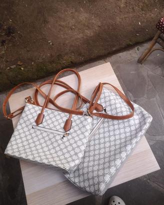 Coppia Borse donna  beige e marrone con tracolla