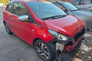 Peugeot 108 Incidentata Frontalmente