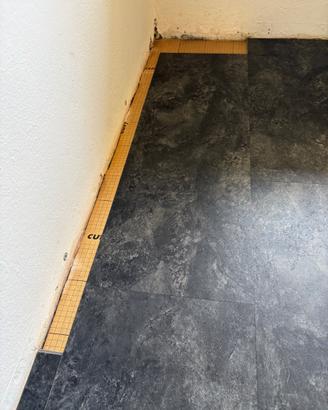 Pavimento PVC effetto pietra + Sottopavimento
