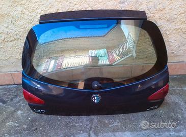 Cofano posteriore alfa romeo 147 1 serie