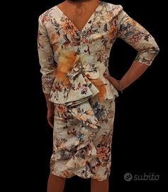 Abito floreale longuette con manica a 3/4 tg42