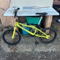 BMX 20" Verde Fluo - Robusta e Funzionante