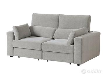 2 divani Ikea modello Eskilstuna.