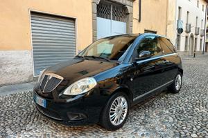 Lancia ypsilon 1.4 GPL