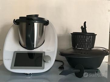 Bimby TM6 con accessori originali