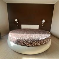 Letto Matrimoniale Rotondo con Contenitore