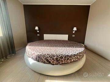 Letto Matrimoniale Rotondo con Contenitore