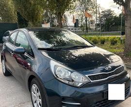 Kia Rio 1.1 CRDi 5p. Cool Neopatentati km. 118.000