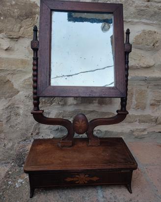 specchio antico con cassetto 