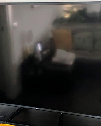Smart TV LG 60" 4K (Mod. 60UN71006LB)