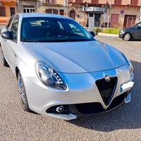 Alfa Giulietta Pari al nuovo. Restaling 