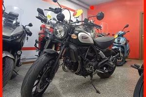 Ducati scrambler 800 iva detraibile.permute.rate