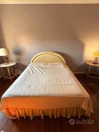 Letto con testiera
