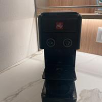 Macchinetta caffè illy