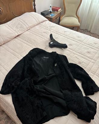 Cappotto vintage in vera pelliccia di astrakan ne