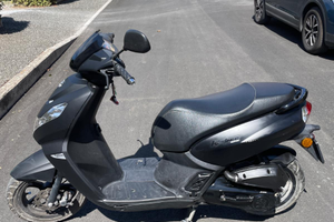 Kisbee s 50 black edition 4t