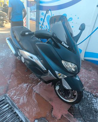 Yamaha Tmax 500