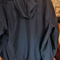 Giubbotto con cappuccio