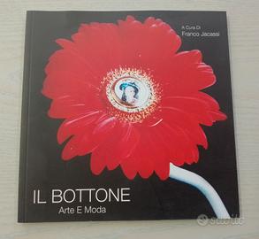 libro IL BOTTONE ARTE E MODA 