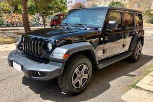 Jeep Wrangler Unlimited 2.2 Mjt II Sahara uff ITA 